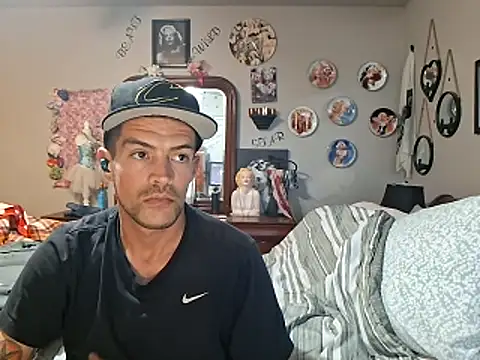 Snapshot of EdgingAllDay2CUM chatting on 11-12-25, 04:38 EdgingAllDay2CUM online show from 11-12-25, 04:38