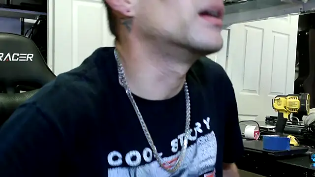 Snapshot of EdgingAllDay2CUM chatting on 03-18-25, 11:20 EdgingAllDay2CUM online show from 03-18-25, 11:20