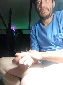 Snapshot of chosen923 chatting on 02-04-26, 08:09 chosen923 online show from 02-04-26, 08:09