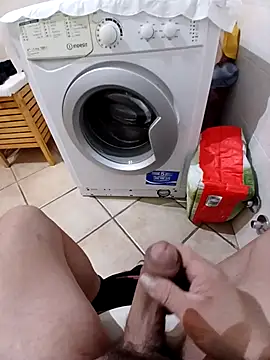 74bob online show from 12-23-25, 07:18