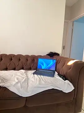 StupidNaturalPhatBooty  online show from 04-01-26, 05:20