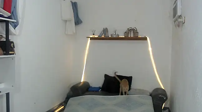 MarieLoveGlamorous online show from 03-11-25, 03:45