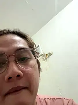 MarieLoveGlamorous online show from 01-12-26, 11:09