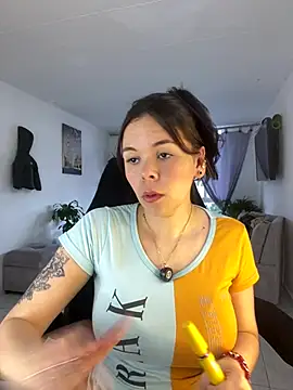 carolina16love online show from 10-18-25, 09:50