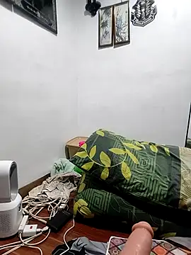 HotsexyNaughtysweetbaby online show from 04-06-26, 06:25