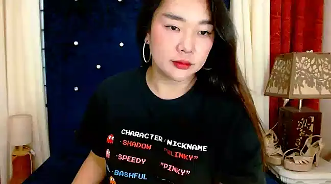 Snapshot of goddessALLURA chatting on 03-19-25, 01:54 goddessALLURA online show from 03-19-25, 01:54