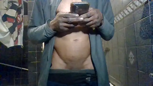 CuzzyB69 online show from 02-18-26, 12:52