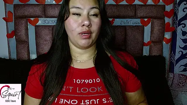 ValerieDiiamond online show from 11-21-25, 05:28