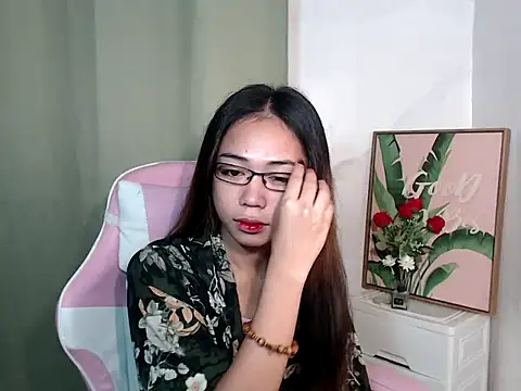 Snapshot of urfantacyjamaica chatting on 10-11-25, 07:59 urfantacyjamaica online show from 10-11-25, 07:59