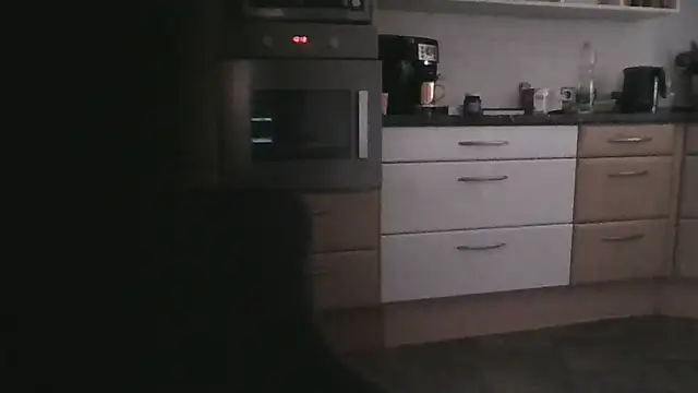 Snapshot of muschiliebhaber1@xh chatting on 10-11-25, 08:15 muschiliebhaber1xh online show from 10-11-25, 08:15