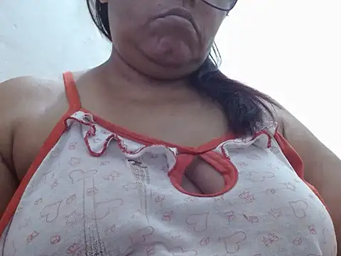 megganplayx online show from 10-28-25, 06:29