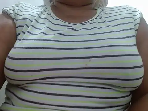 megganplayx online show from 10-04-25, 10:00