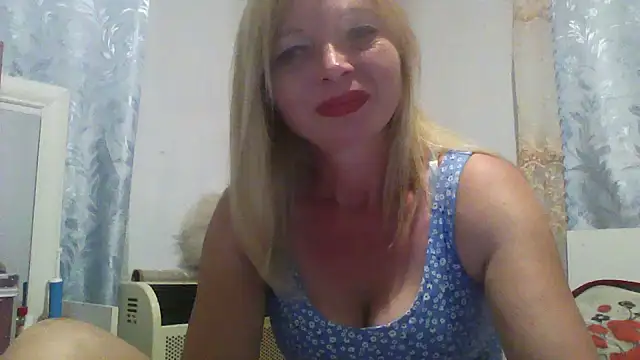 Lola 115 online show from 06-30-26, 08:53