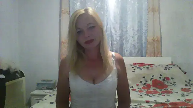 Lola 115 online show from 07-08-26, 07:47