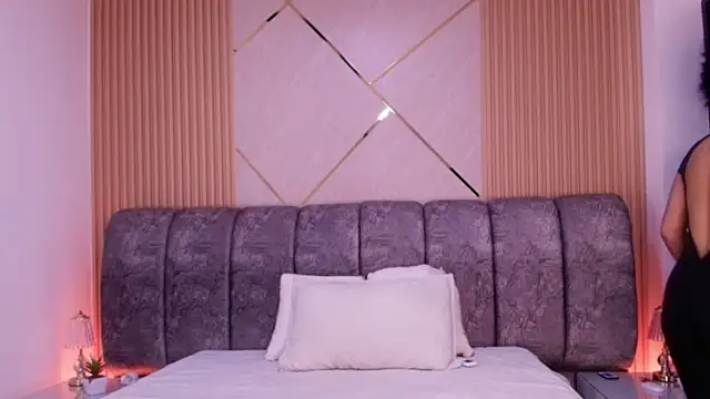 naia blessed online show from 02-10-26, 07:13