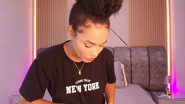 naia blessed online show from 04-07-26, 07:15