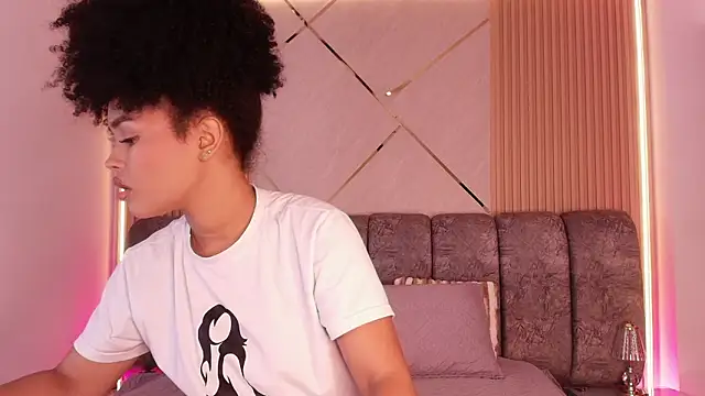 naia blessed online show from 03-24-26, 07:14