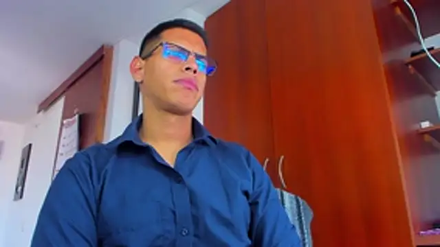 Snapshot of _John_Boy_ chatting on 02-11-26, 08:20 John Boy online show from 02-11-26, 08:20