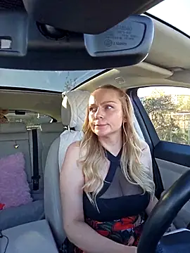 Bondgirl 013 online show from 10-31-25, 12:13