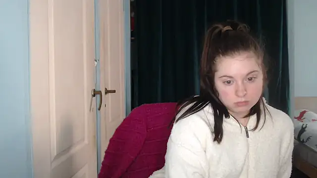 Snapshot of ryhhnnagold99 chatting on 01-17-26, 12:09 ryhhnnagold99 online show from 01-17-26, 12:09