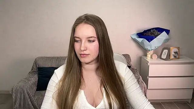 EvaMaddison online show from 09-14-25, 06:19