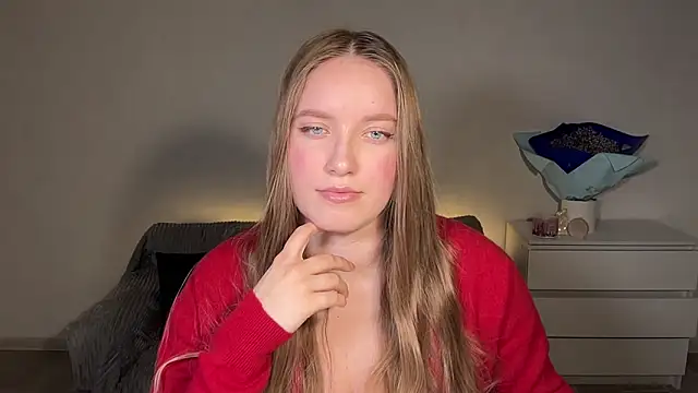 EvaMaddison online show from 03-06-26, 05:52