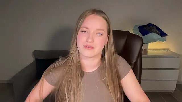 EvaMaddison online show from 07-24-26, 09:22