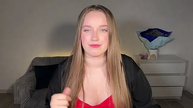 EvaMaddison online show from 03-03-26, 05:20