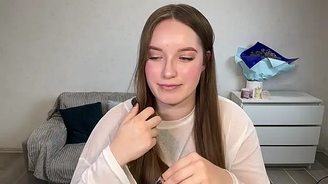 EvaMaddison online show from 02-10-26, 05:12