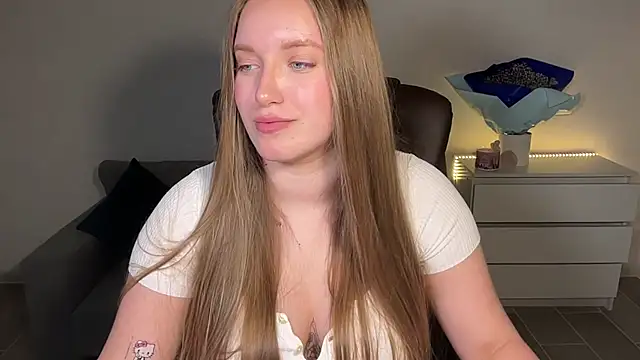 EvaMaddison online show from 06-07-26, 06:57