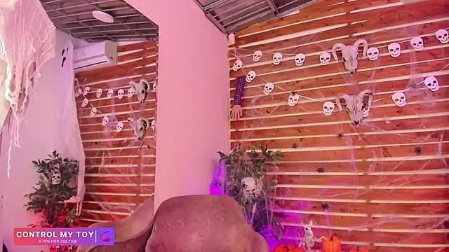  MeganRain online show from 10-29-25, 06:56