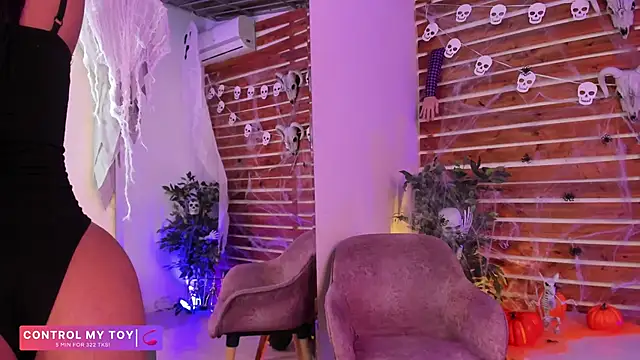  MeganRain online show from 10-30-25, 07:17