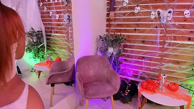 Snapshot of _MeganRain chatting on 10-17-25, 07:33 MeganRain online show from 10-17-25, 07:33