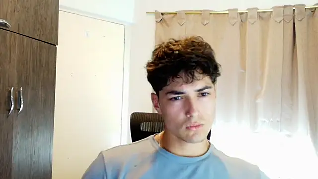 Snapshot of jimmy_class chatting on 02-12-26, 09:47 jimmy class online show from 02-12-26, 09:47