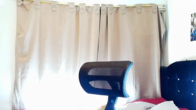 Snapshot of jimmy_class chatting on 02-15-26, 09:58 jimmy class online show from 02-15-26, 09:58