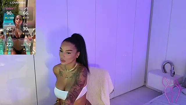 KimiBrown online show from 09-29-25, 10:11