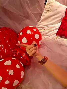 AureliaDoux online show from 02-11-26, 05:02