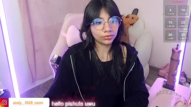 Nami usagi online show from 11-14-25, 10:35