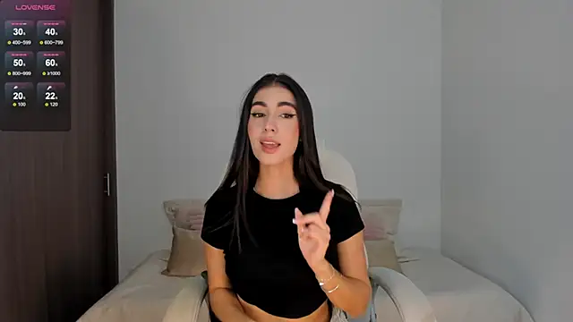 Snapshot of RebeccaBaxter chatting on 01-10-25, 11:39 RebeccaBaxter online show from 01-10-25, 11:39