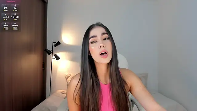 Snapshot of RebeccaBaxter chatting on 09-19-25, 11:53 RebeccaBaxter online show from 09-19-25, 11:53