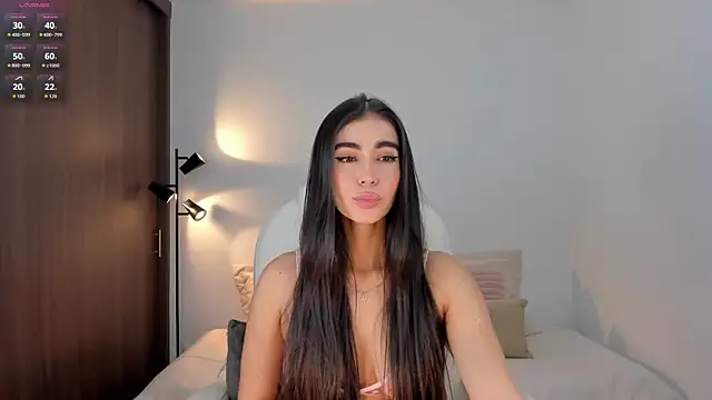 RebeccaBaxter online show from 01-12-26, 01:34