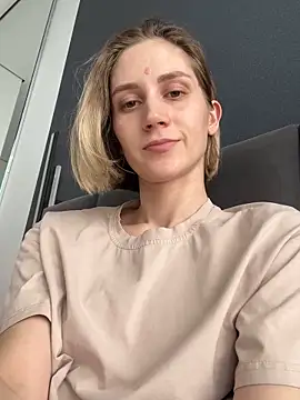 Feral berry 8133 online show from 02-16-25, 11:27