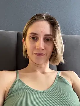 Feral berry 8133 online show from 02-02-25, 12:13