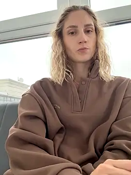 Feral berry 8133 online show from 10-10-25, 11:55