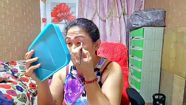 M e c e l online show from 03-18-25, 12:17