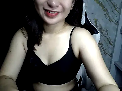 Mia 2022 online show from 03-27-26, 06:31