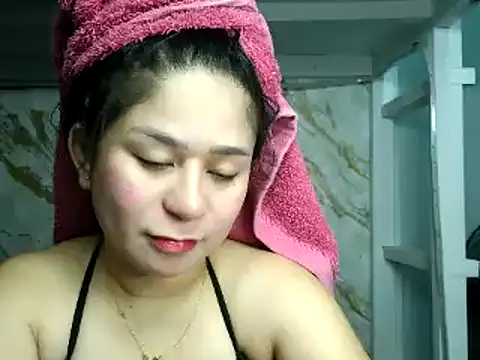 Mia 2022 online show from 11-08-25, 06:39