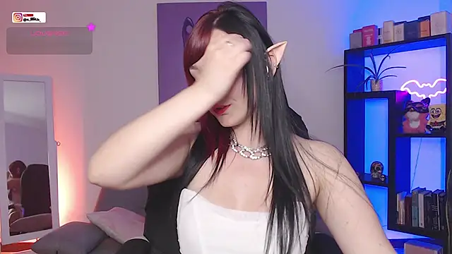 S Lilith  online show from 12-21-25, 11:49