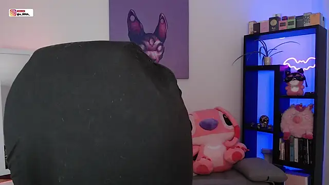 S Lilith  online show from 04-06-26, 11:39