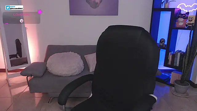 S Lilith  online show from 01-10-26, 11:55